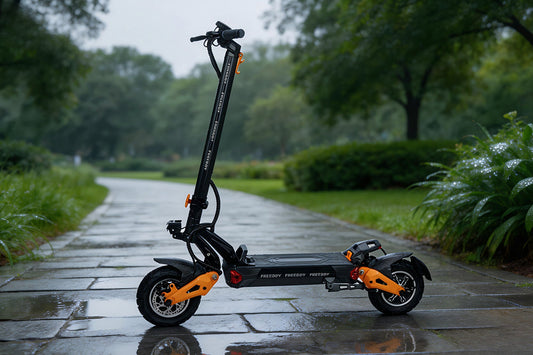 Electric Scooter vs. Regular Scooter: Which One is Right for You?